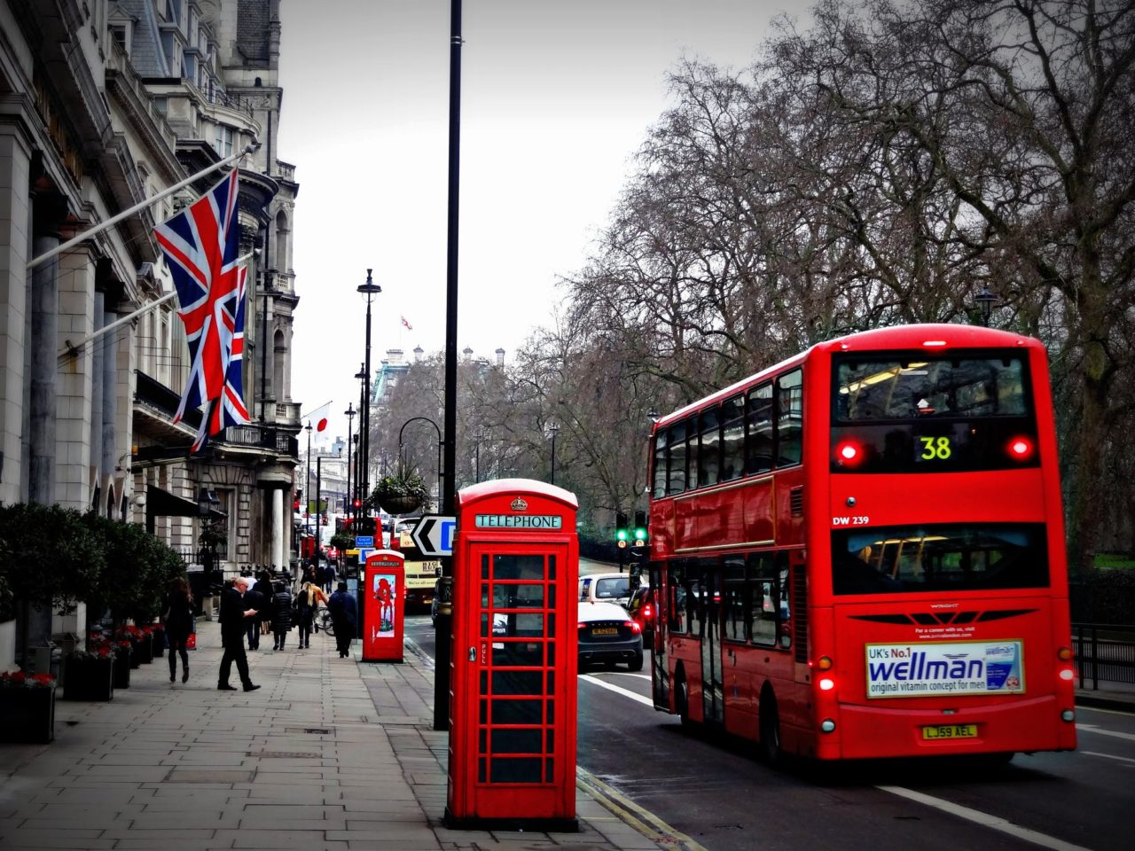 https://sovtrade.co.uk/wp-content/uploads/2022/03/london-street-phone-cabin-163037-1280x960.jpeg